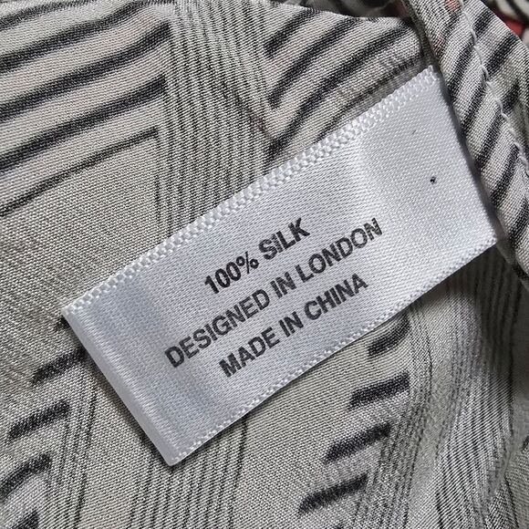 Asceno London x Amelia Graham Silk Kimono Midi Retro Bolt Print Dress in Black - Picture 12 of 13